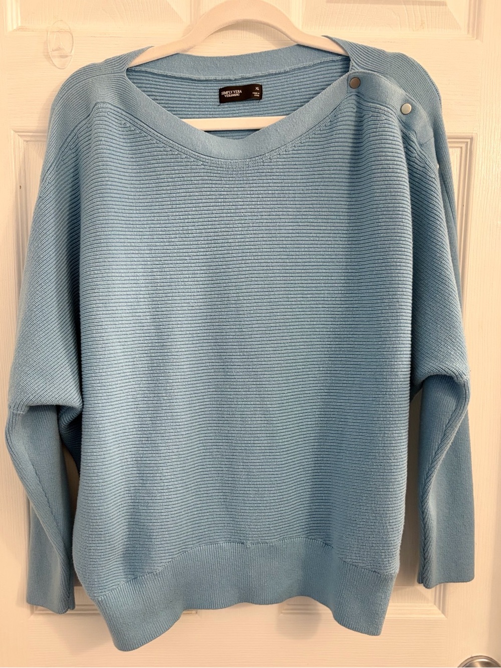 Simply Vera Vera Wang Light Blue Ribbed Shoulder-Button Sweater size XL $10